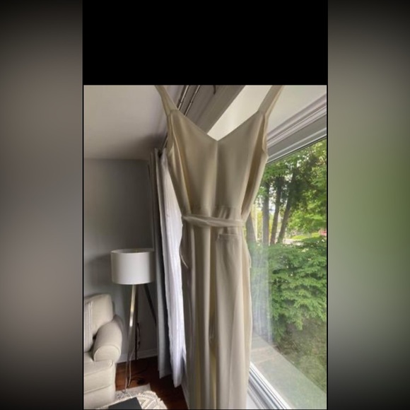 Aritzia - Little Moon - White jumpsuit - Picture 5 of 5